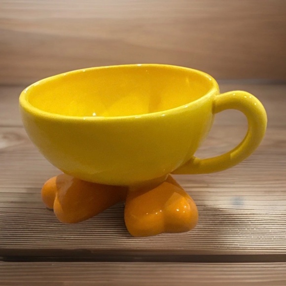 vintage collectible ceramic Warner Bros. Tweety Bird teapot. - Picture 5 of 9